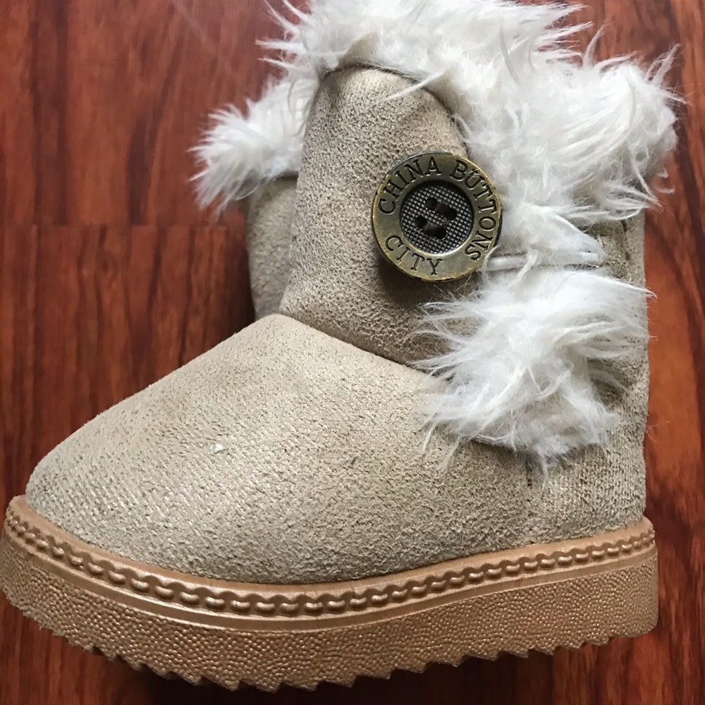 CHINA BUTTONS City boots for girls /toddler